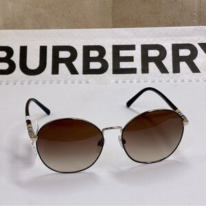 New Burberry B3094 1145/13 Light Gold Round Brown Gradient Lenses Sunglasses
